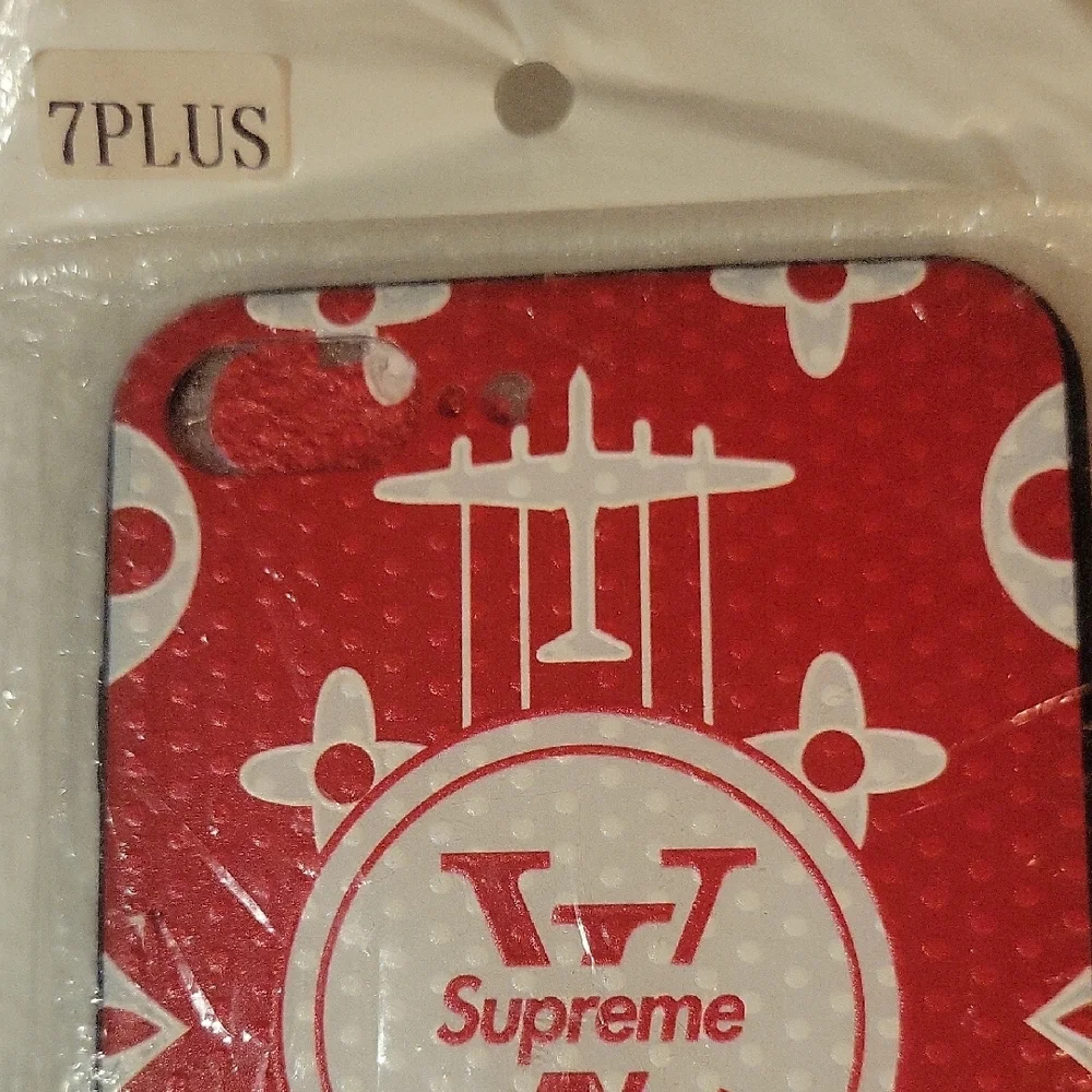 Supreme VL Red and White Patterned Phone Case for 7 Plus